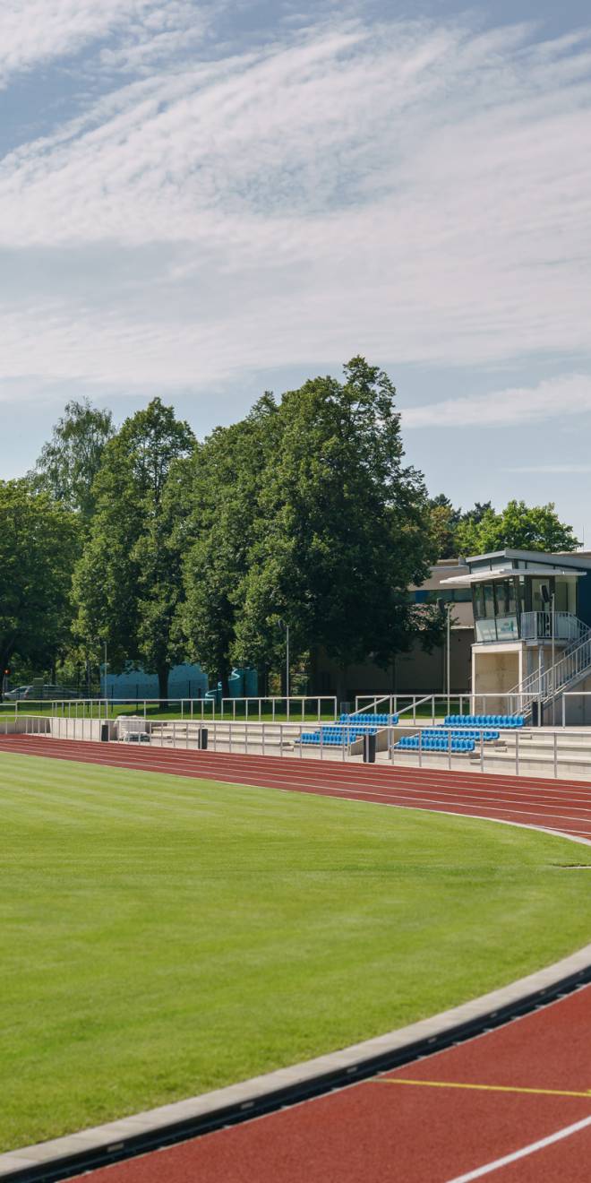 Fußball-Stadion mit Tartbahn Heilbad Heiligenstadt